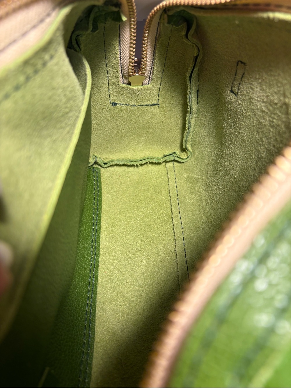 Portland Leather Goods | Small Sloan Bag | Mantis - Picture 12 of 13